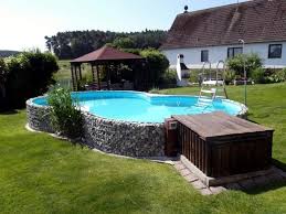 Nachdem Wir Immer Wieder Bilder Von Stolzen Gabionenbauern Erhalten Haben Wir Uns Entschlossen Immer Wieder Beson Gartenpools Gabionen Pool Fur Kleinen Garten