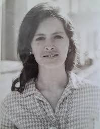 Anne Mathis's Instagram, Twitter & Facebook