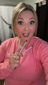 Wendy Lamar's Instagram, Twitter & Facebook