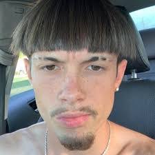 Jonathon Griffith's Instagram, Twitter & Facebook