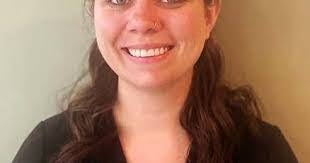 Larissa Hubert's Instagram, Twitter & Facebook