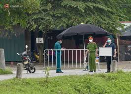 Theo ts thạch, đến thời điểm hiện tại, đã lấy 827 người ở cơ sở của bệnh viện tại khu vực kim chung (đông anh). Gitv 5a6wimewm
