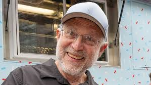 74-Year-Old Employee's Emotional Resignation Letter Goes Viral: Netizens  Say, 'We Got Your Back'