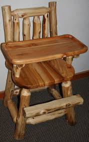Cedar Log Baby High Chair Vienna Woodworks Rustic Furniture Co Cedar Furniture Log Furniture Baby Chairs Diy