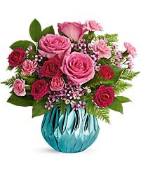 Gardenias come in shades of white or ivory and. Teleflora S Gem Of My Heart Bouquet In Chesapeake Va Blooming Dales Florist