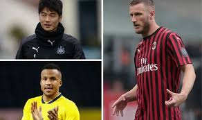 With domestic seasons restarting around europe, clubs are beginning to finish reshaping their squads. Transfer News 22 Free Agents That Premier League Clubs Could Sign Football Sport Express Co Uk