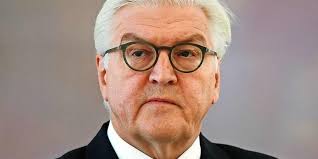 Halten wir dagegen, wenn einzelnen oder minderheiten in unserem. Steinmeier Ruft In Hanau Zur Aktiven Verteidigung Der Demokratie Auf Deutschland Badische Zeitung