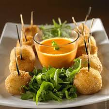 Croquettes De Pomme De Terre Au Fromage A Raclette Recette Au Fromage Recette En 2020 Croquette Pomme De Terre Pomme De Terre Au Fromage Croquettes