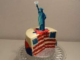 Egal ob hochzeit, stehparty, jubiläum, geschäftsempfang, (jahres)tagung, commercial enterprise assembly, shoperöffnung oder messe unsere kleinen feinen kuchennaschereien. All American Cream Cheese Torte Ganz Ohne Fondant Cake It Up Tortendesign