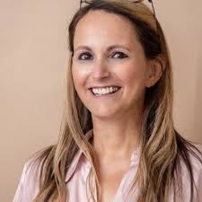 toxiccoworker #toxiccoworkers #careeradvocacy #selfadvocacy #leadershiptips  #leadershipadvice #workplacetiktok #leadershipskills #negotiationskills  #negotiationtips