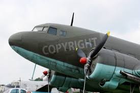This aircraft was shot down and crashed near the phone savan airfield in laos on february 22nd, 1962. Fototapeta Stary Samolot Li 2 W Muzeum Lotnictwa W Krakowie Model Ten Co Na Wymiar Stary Transport Zielony Redro Pl