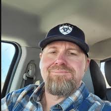 Garth Brooks or Toby Keith