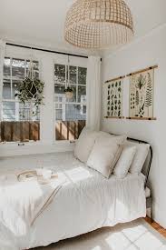 Home Tour Carla Natalia Thompson In Jacksonville Florida In 2020 Home Decor Room Bedroom Decor