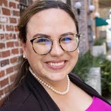 Donna Stines's Instagram, Twitter & Facebook