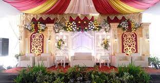 Hub.081310153506 hana decoration menyediakan jasa sewa tenda hajatan pernikahan, alat pesta, rias pengantin, kursi futura, kursi plastik, kursi chitose, dan paket catering murah di tangerang, jakarta, depok, bekasi. Paket Pernikahan Di Rumah 1000 Orang Pernikahan Inspirasi Dekorasi Pernikahan