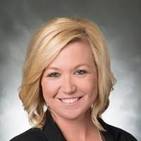 Leah Ott's Instagram, Twitter & Facebook