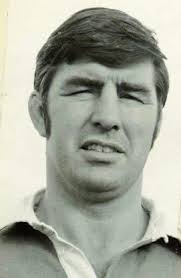 Happy Birthday, Wes Doyle. Sea Eagles in 1999. Player #440. Played 2 games.  Position: Second-Row, Lock. NRL Debut: March 21, 1999 (Rd 3). Junior Clubs:  Coolum Colts, Beacon Hill. #GoManly 🦅 💪