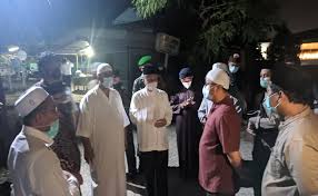 Tuduhan langsung yang tanpa konfirmasi tersebut dilontarkan tengku zulkarnaen dalam kapasitasnya sebagai, katakanlah, ulama sebelah. Tlgl6yaivhtqcm