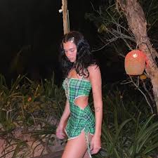Free and private instagram story viewer. Dua Lipa Dualipa Instagram Fotos Und Videos In 2021 Dua Fashion Women