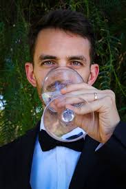 When you thought you'd seen everything... :-)  https://www.facebook.com/amar.mahbol.35/videos/3545575869036017?idorvanity=641448221372444  Edit