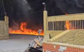 Explosión en Totoras: Incendio Devasta Playa de Camiones en Santa Fe - Imagen principal del artículo