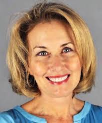 Lisa Alday's Instagram, Twitter & Facebook