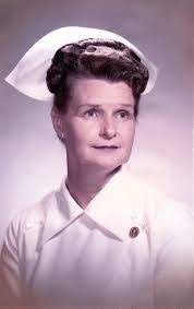 Vivian Starr's Instagram, Twitter & Facebook