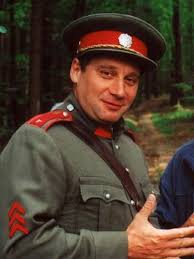 Od roku 1987 hrál ve vinohradském divadle. Tomas Topfer Fotka