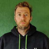 100+ "Strakos" profiles