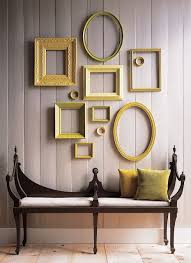 طرق فن تعليق البراويز الفريمات على الجدار افكار وامثلة Home Decor Affordable Home Decor Decor