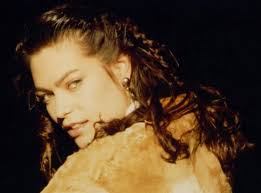 Sandra Napier's Instagram, Twitter & Facebook