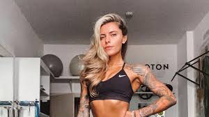 Sie wuchs in ostdeutschland, potsdam, auf. Sophia Thomalla Promiflash De