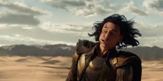 Loki primo trailer nuova serie tv 2021 con tom hiddleston riprende ruolo marvel cinematic universe dopo avengers endgame streaming online disney+ maggio 2021. The Loki Trailer Gave Tom Hiddleston New Superpowers And Gave Him A Slap In The Face Advertisement Shout