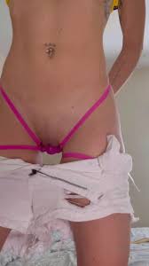 Michelle Comi Teasing and Brunette Small Tits xxx | Tik.Porn