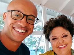 Neto de Ivone Lara pede desculpas a Fabiana Cozza...