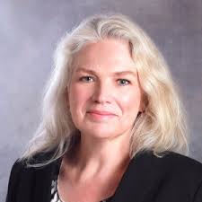 R40042Director Credit Risk Analysis