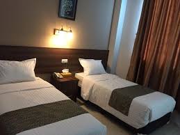 Smart wall 1 roll = 0.53m x 10.00m rp70.000 2. Bunda Hotel Padang Padang Updated 2021 Prices