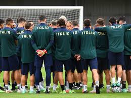 This is the start of our italy vs spain live blog, with the entries nearest the top the most recent ones. 9dudha9ltqxm2m
