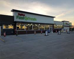 Discover 25 items you shouldn't buy at the grocery store because they can be found cheaper elsewhere. Photo Gallery Inside Hy Vee S New Hybrid Concept Convenience Store News