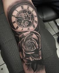 Tattoo Uhr 3d Tatowierung In Schwarz Und Grau Rose Mit Uhr Unterarm Tattoo Coole Unterarm Tatowierungen Tattoo Uhr