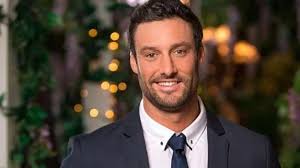 The Bachelorette's Charlie Newling, 36, dies as car plunges off cliff weeks  after baby born