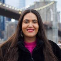 Sandra Hiles's Instagram, Twitter & Facebook