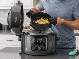The ninja instant cooker gives you 2 pressure levels, 5 sear/sauté settings, the ability to steam, and a slow cook function with multiple cook one is a small instruction manual which has basic information to help you decide what to make and how. Ninja Foodi Review A Combination Pressure Cooker And Air Fryer