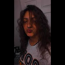 b r a n d i 🧸❤️‍🩹