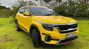 Kia says it plans to rectify that in the future, and that it may introduce additional seltos variants down the road. India S First Kia Seltos With Full Body Yellow Wrap Looks Hot
