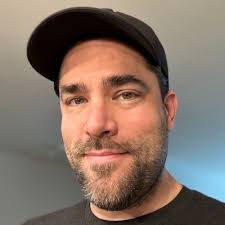 Christopher Dillinger