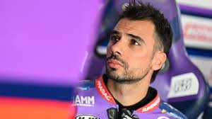 Alien Trash Kitty Boobs & Nudes