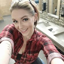 Jaci Hall (@jacihall5208)