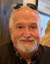 Leo Mackenzie's Instagram, Twitter & Facebook