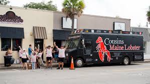 Cousins Maine Lobster Food Truck — Mobile caterer food truck in Melrose, Florida